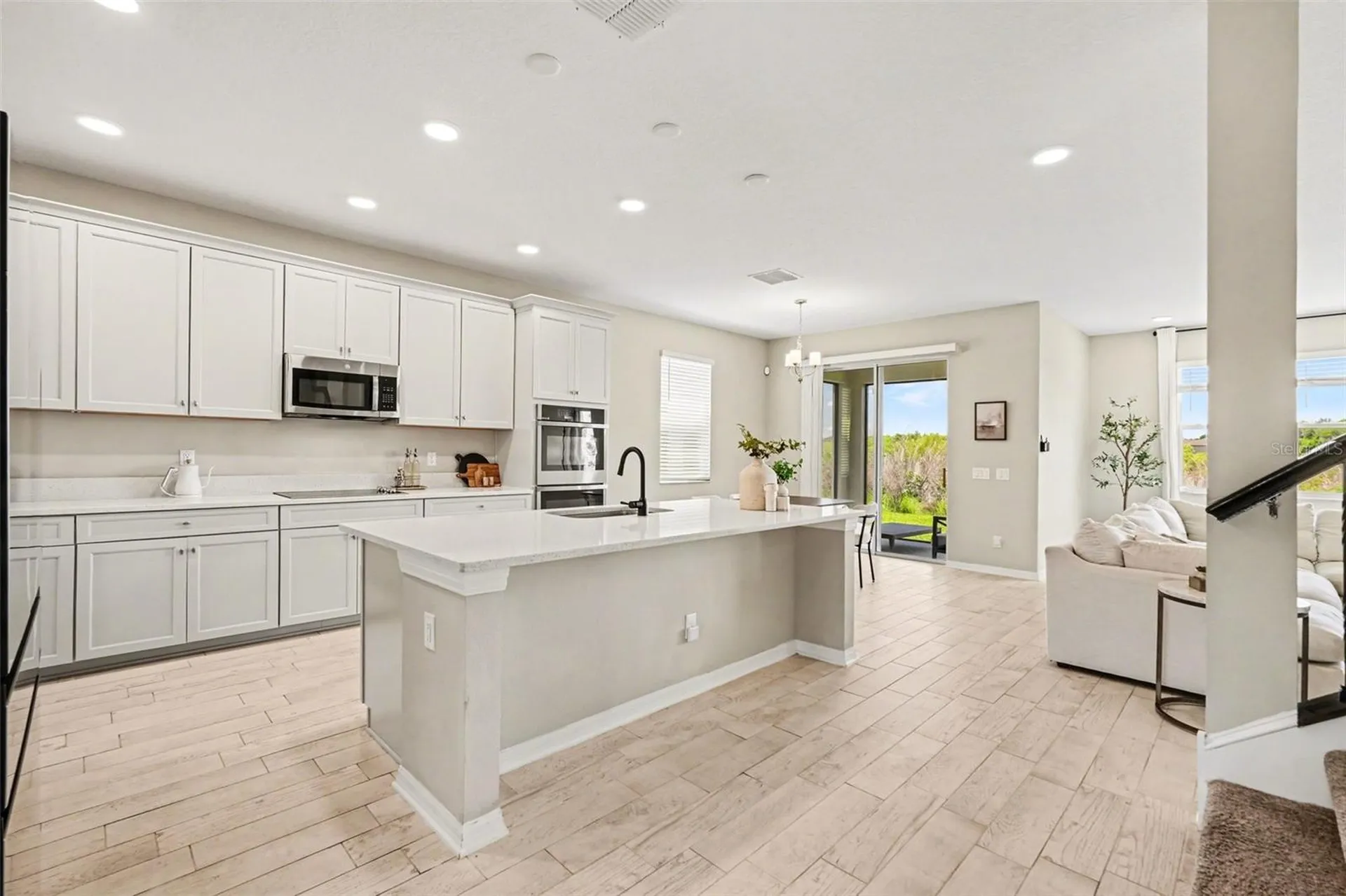 38152 Cobble Creek Boulevard Zephyrhills FL 33540