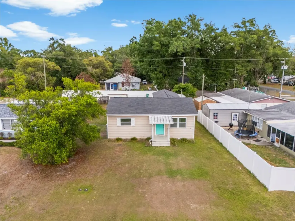4920 17th Street Zephyrhills FL 33542