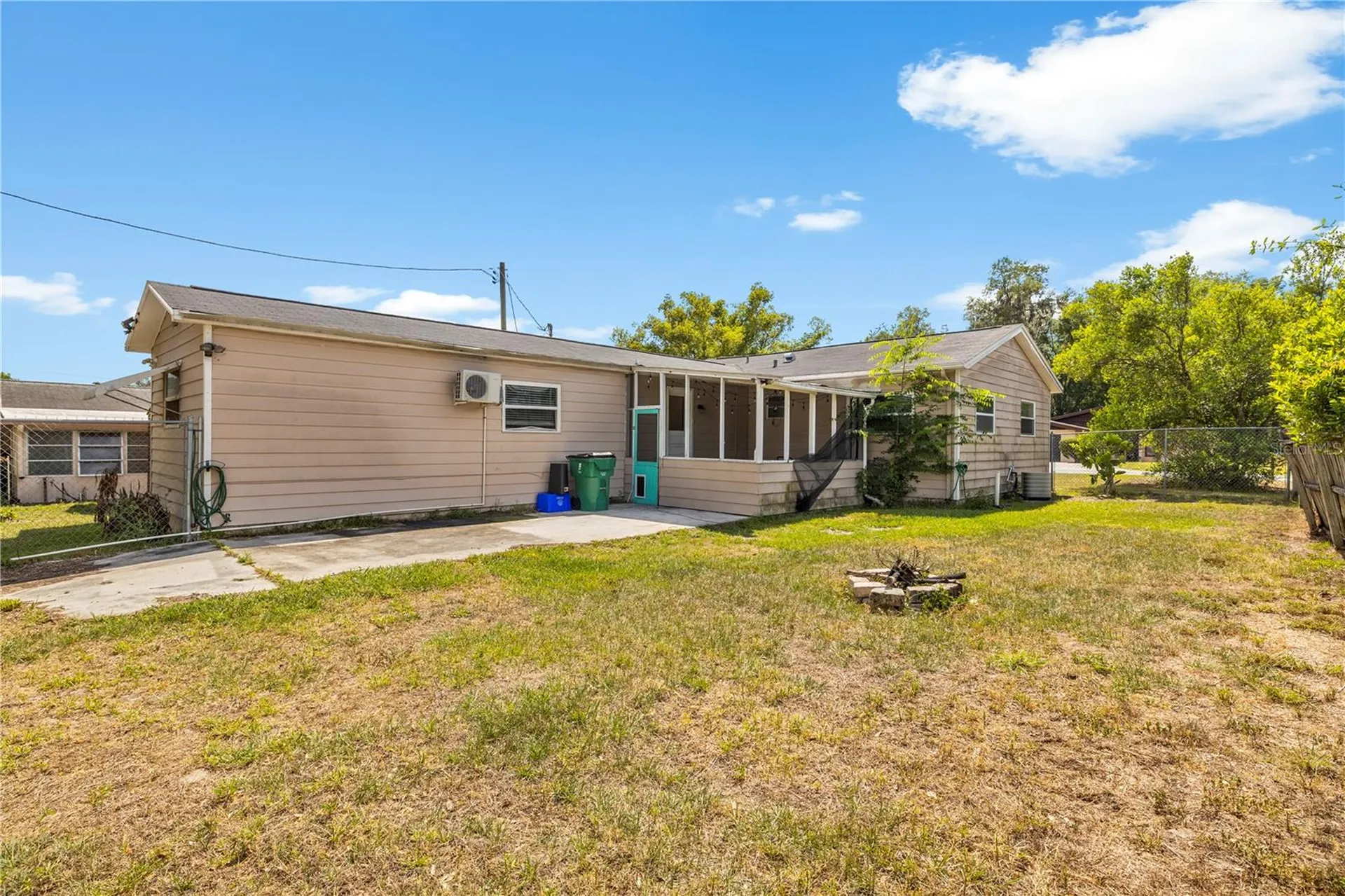 4920 17th Street Zephyrhills FL 33542