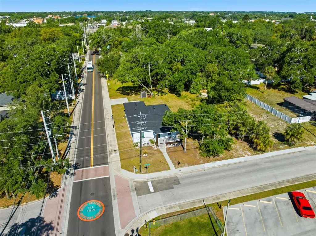 524 Grosse Avenue Avenue Tarpon Springs FL 34689