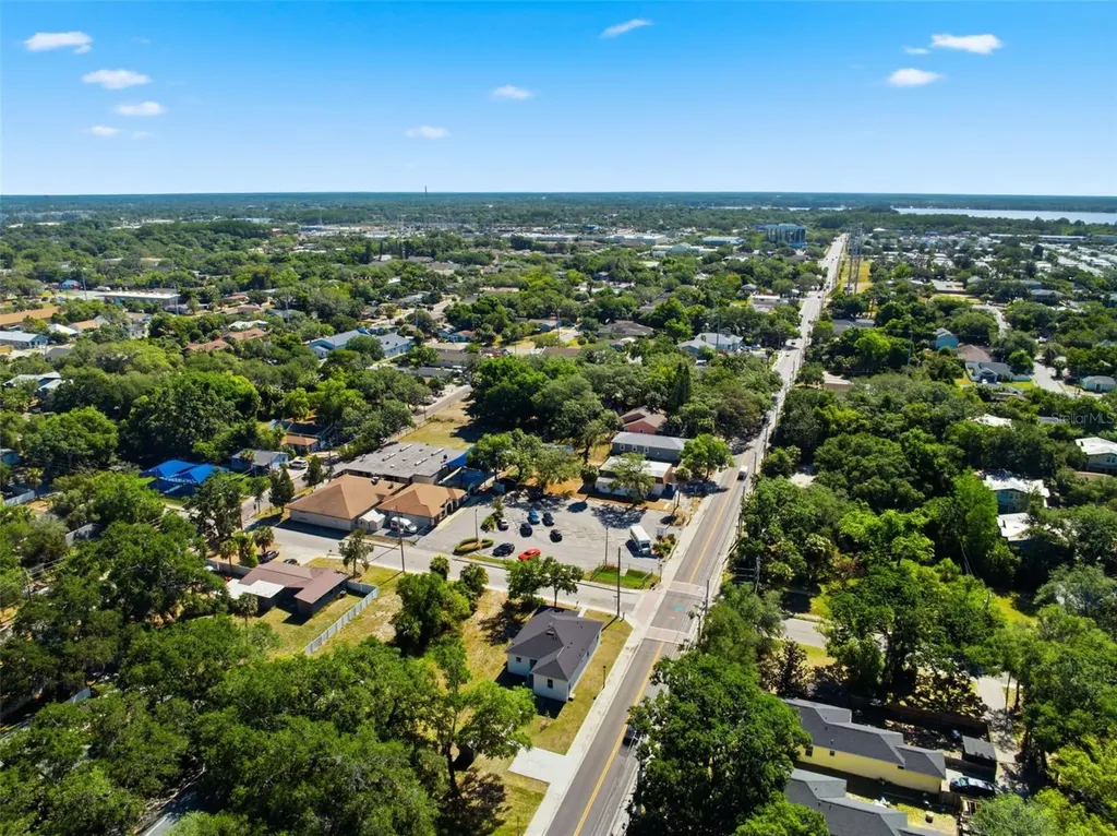 524 Grosse Avenue Avenue Tarpon Springs FL 34689