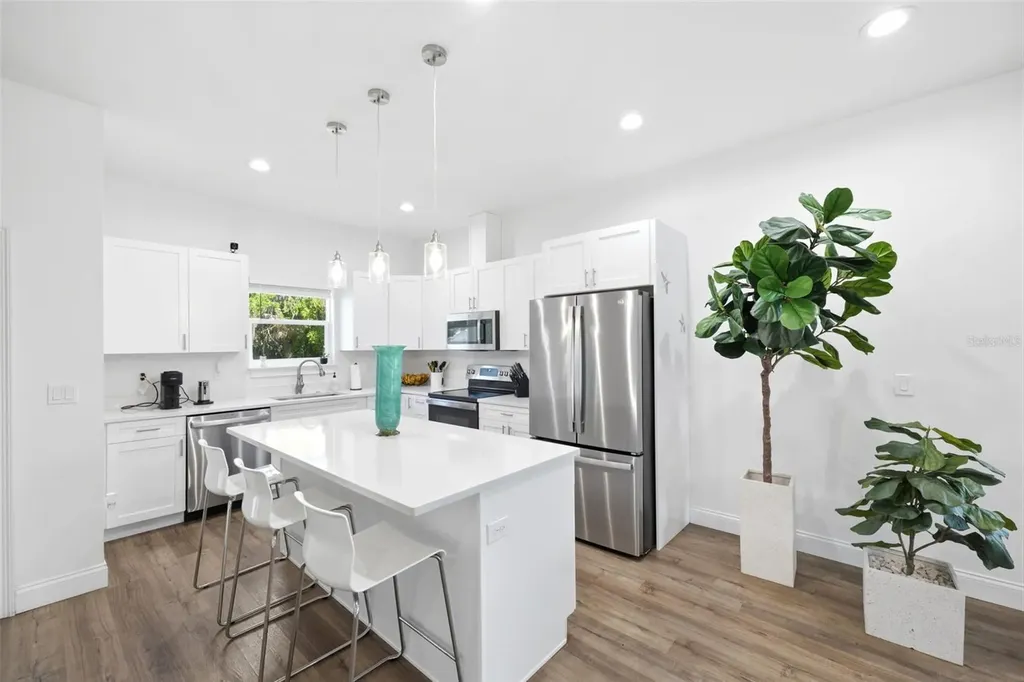 524 Grosse Avenue Avenue Tarpon Springs FL 34689