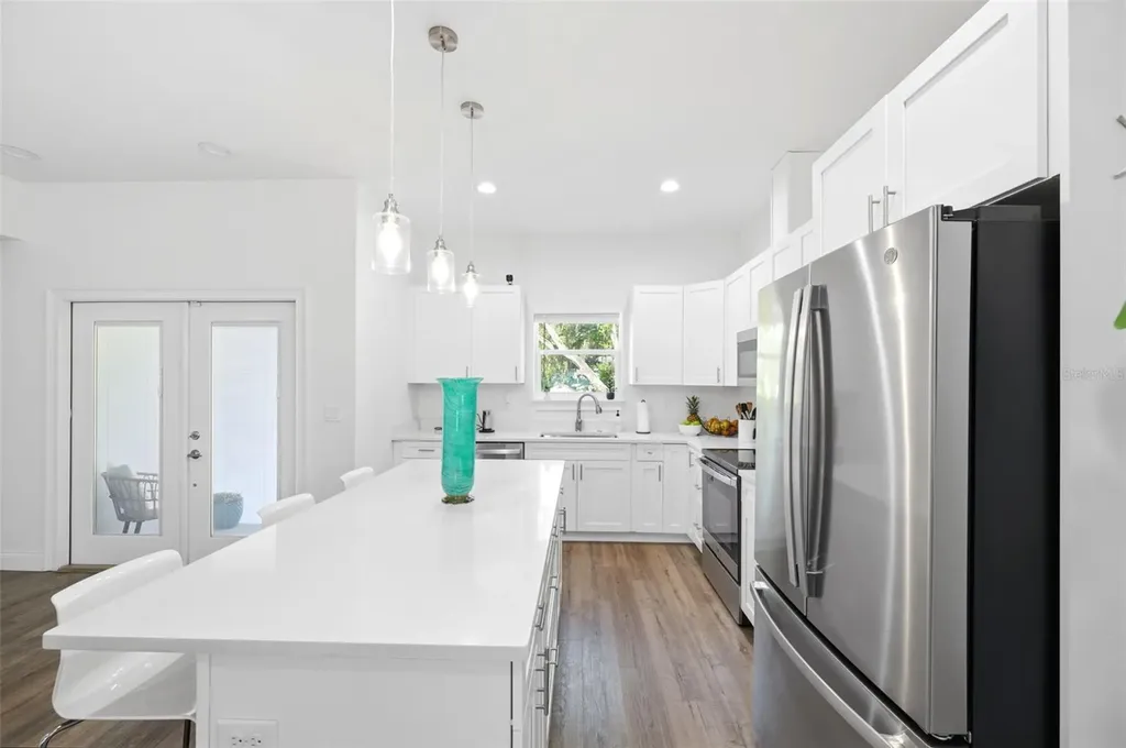 524 Grosse Avenue Avenue Tarpon Springs FL 34689
