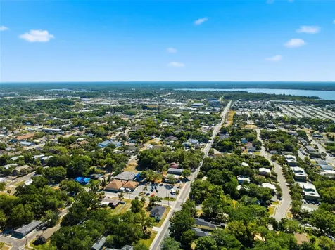 524 Grosse Avenue Avenue Tarpon Springs FL 34689