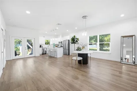 524 Grosse Avenue Avenue Tarpon Springs FL 34689