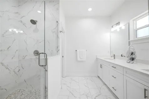 524 Grosse Avenue Avenue Tarpon Springs FL 34689
