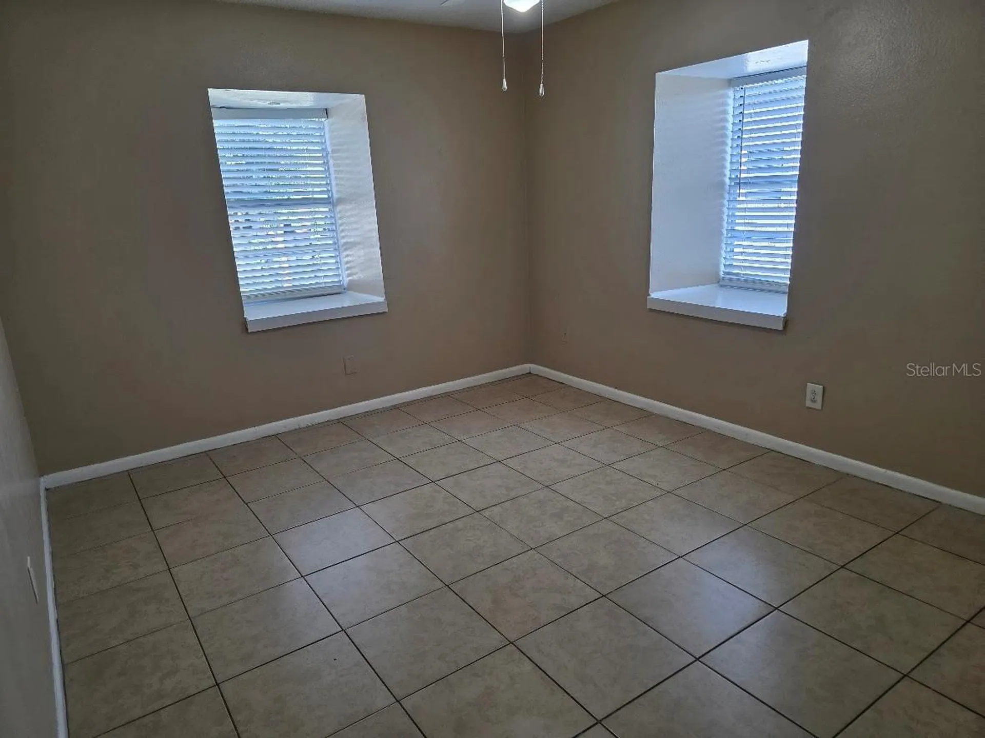 9004 Tudor Drive Tampa FL 33615