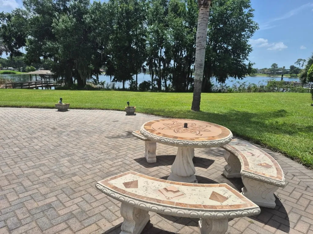 389 Nolane Lane Polk City FL 33868