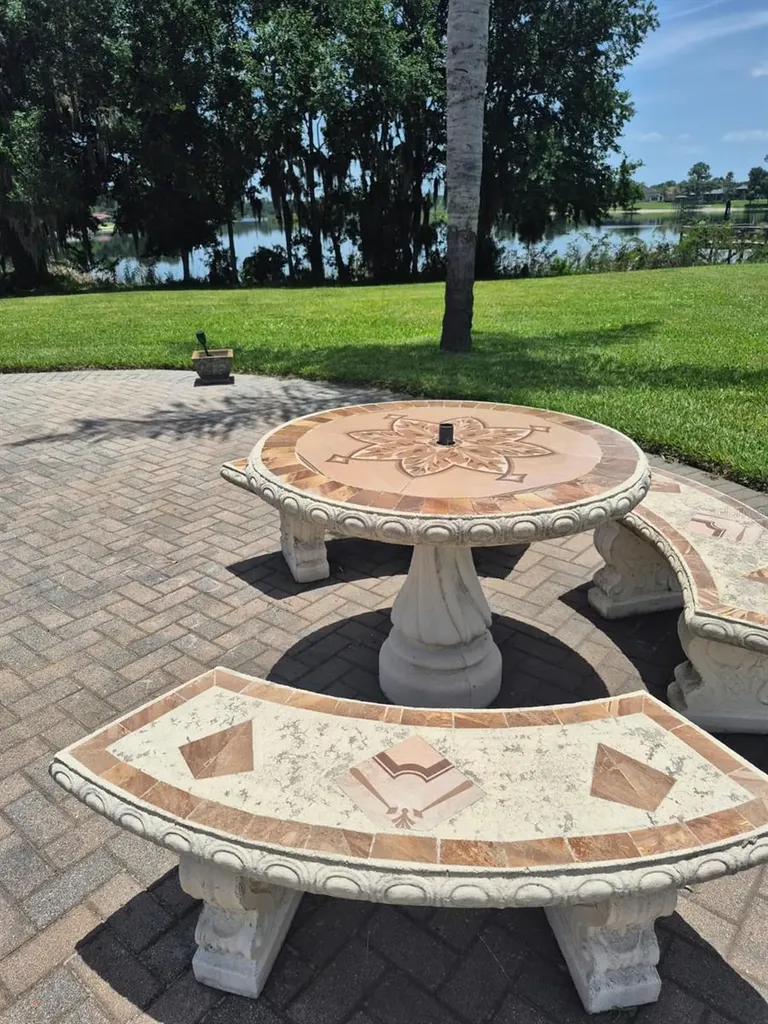 389 Nolane Lane Polk City FL 33868