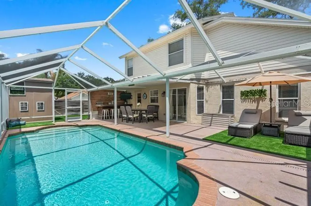 2301 Millcreek Court Valrico FL 33596