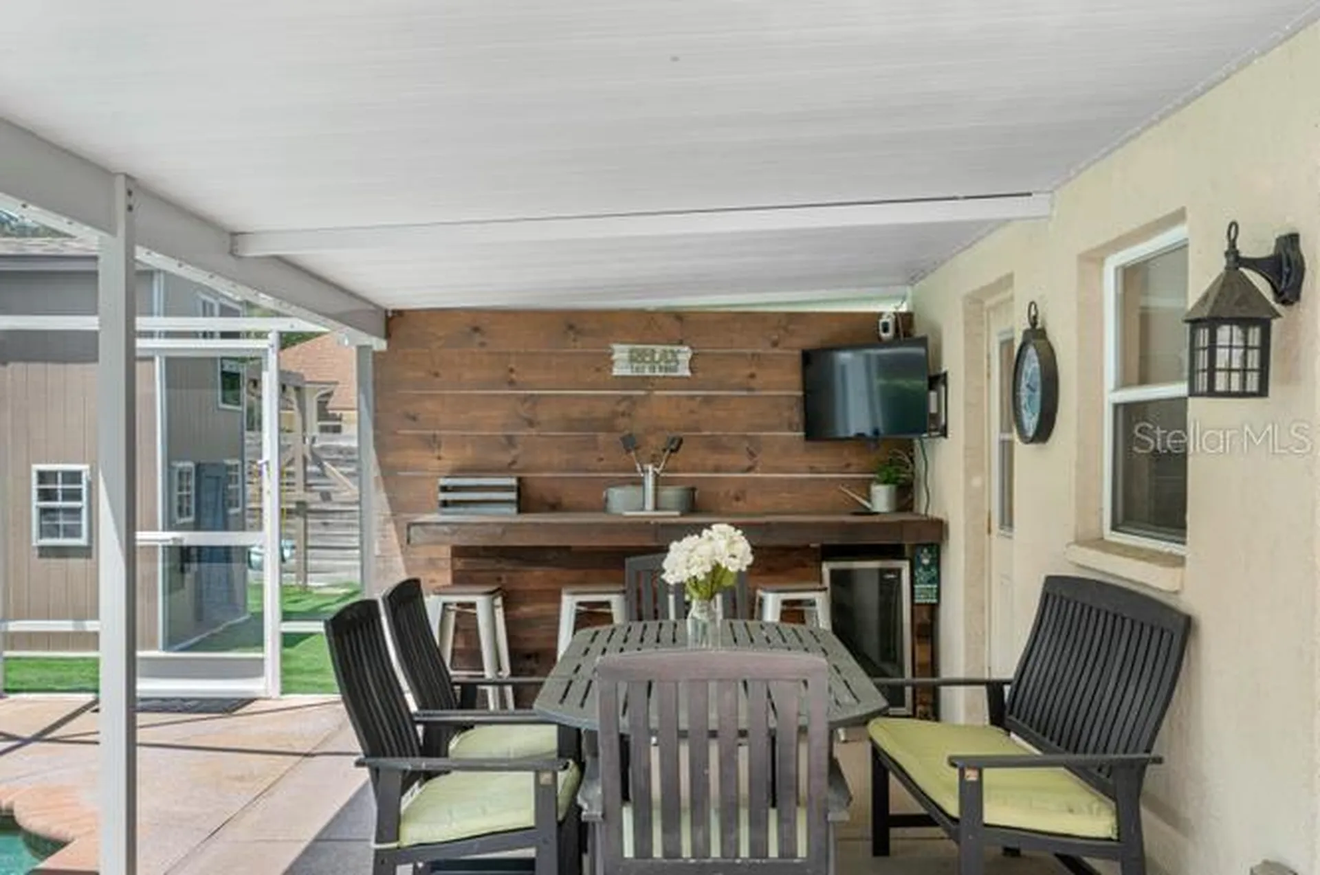 2301 Millcreek Court Valrico FL 33596