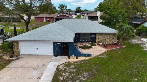 9027 Bonnet Way Weeki Wachee FL 34613