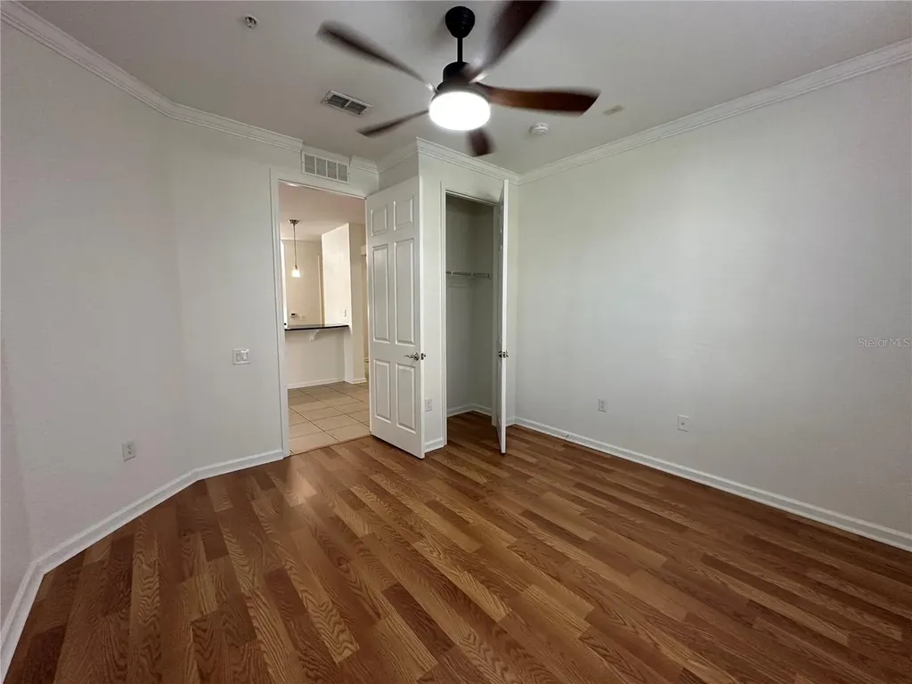 5024 Shoreway Loop Orlando FL 32819