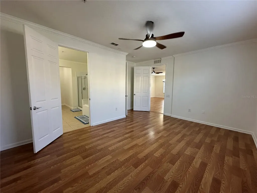 5024 Shoreway Loop Orlando FL 32819