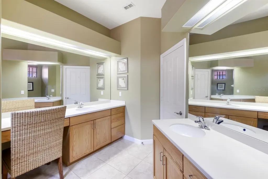 8721 Piazza Del Lago Circle Estero FL 33928
