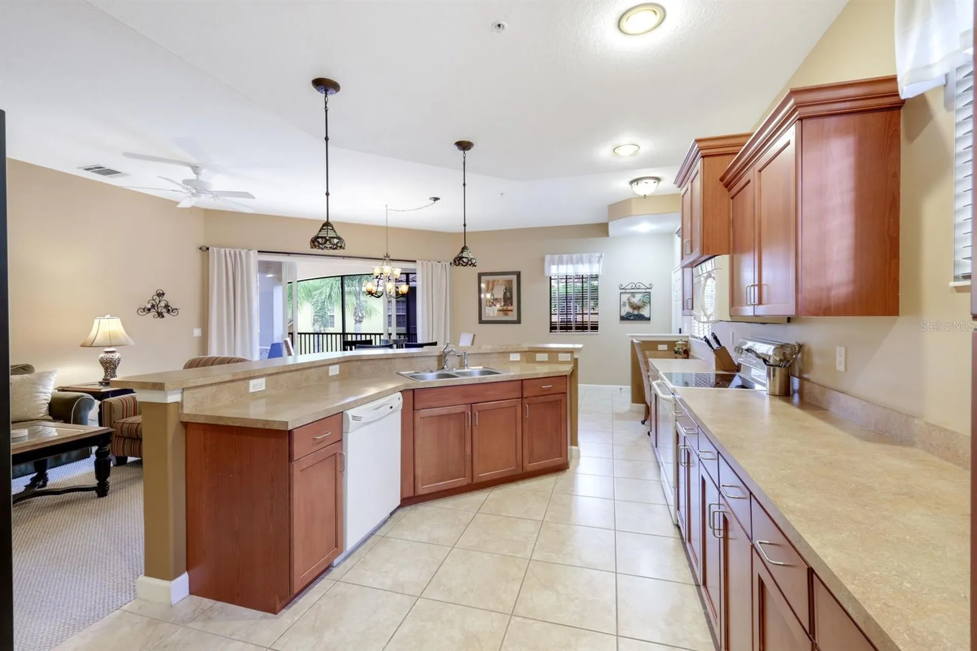 8721 Piazza Del Lago Circle Estero FL 33928