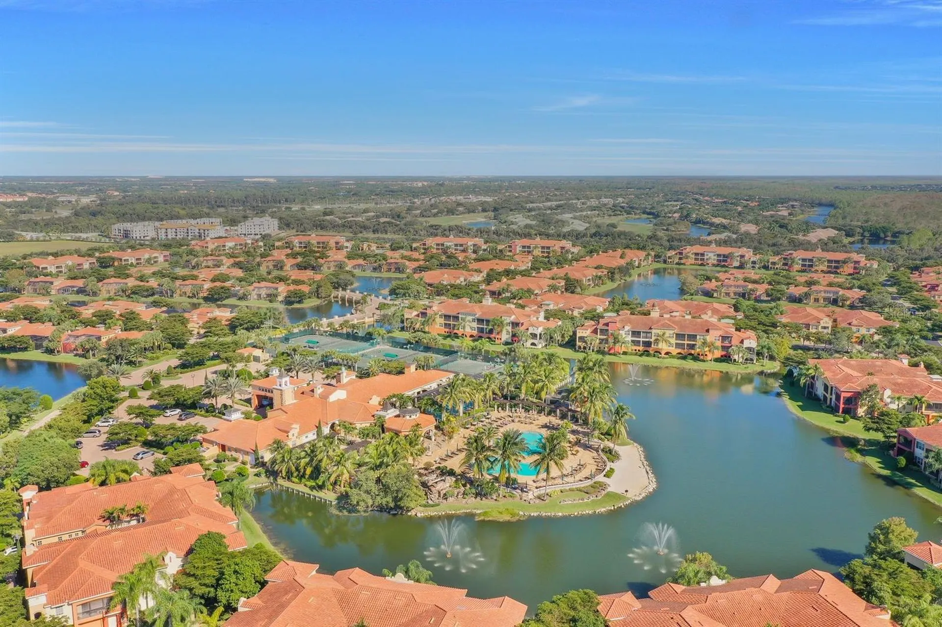 8721 Piazza Del Lago Circle Estero FL 33928