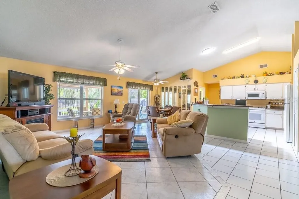 364 Wisteria Court Deltona FL 32738
