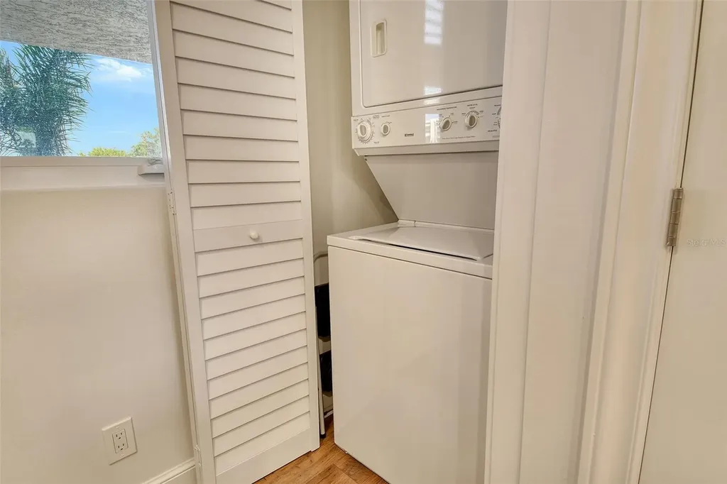 1115 Gulf Of Mexico Drive Longboat Key FL 34228