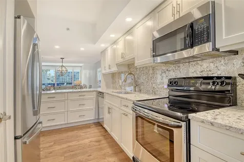 1115 Gulf Of Mexico Drive Longboat Key FL 34228