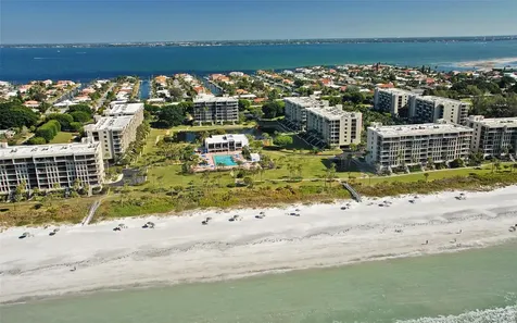 1115 Gulf Of Mexico Drive Longboat Key FL 34228