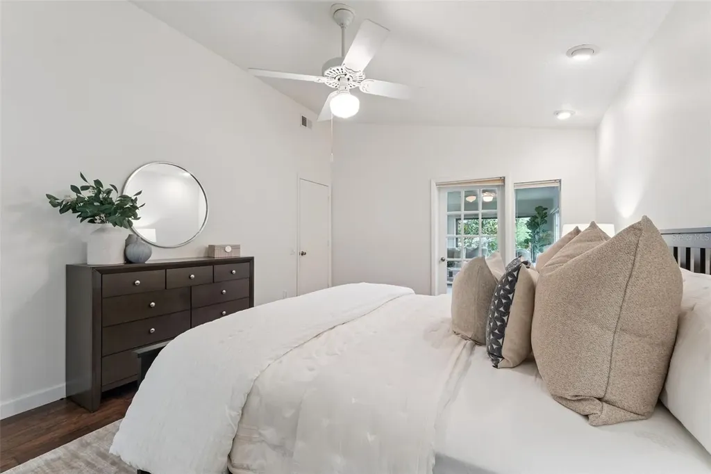 6401 Wellington Drive Orlando FL 32819