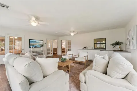 6401 Wellington Drive Orlando FL 32819