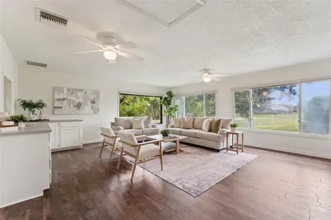 6401 Wellington Drive Orlando FL 32819
