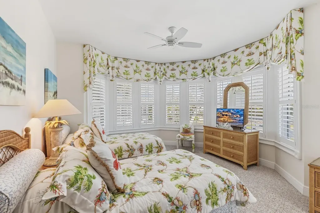 40 Seawatch Lake Drive Boca Grande FL 33921