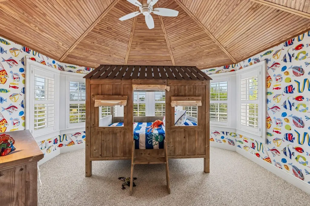 40 Seawatch Lake Drive Boca Grande FL 33921