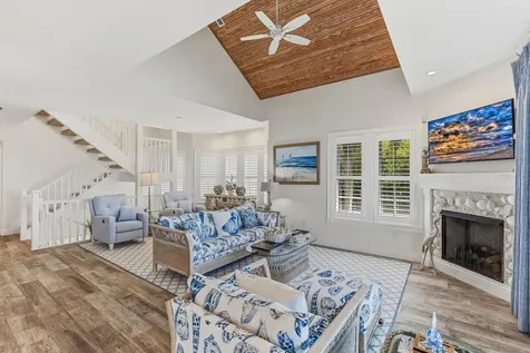 40 Seawatch Lake Drive Boca Grande FL 33921