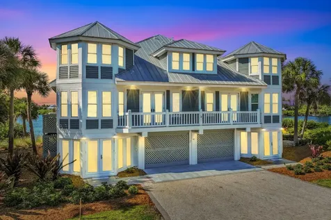 40 Seawatch Lake Drive Boca Grande FL 33921