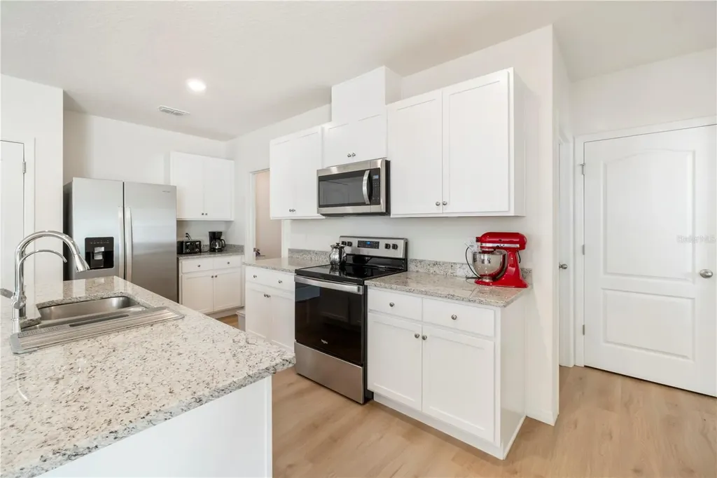 2630 Angel Falls Drive Davenport FL 33837