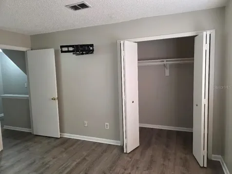 2031 Pine Chace Court Tampa FL 33613