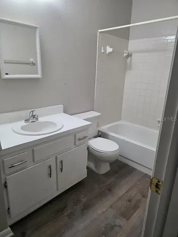 2031 Pine Chace Court Tampa FL 33613