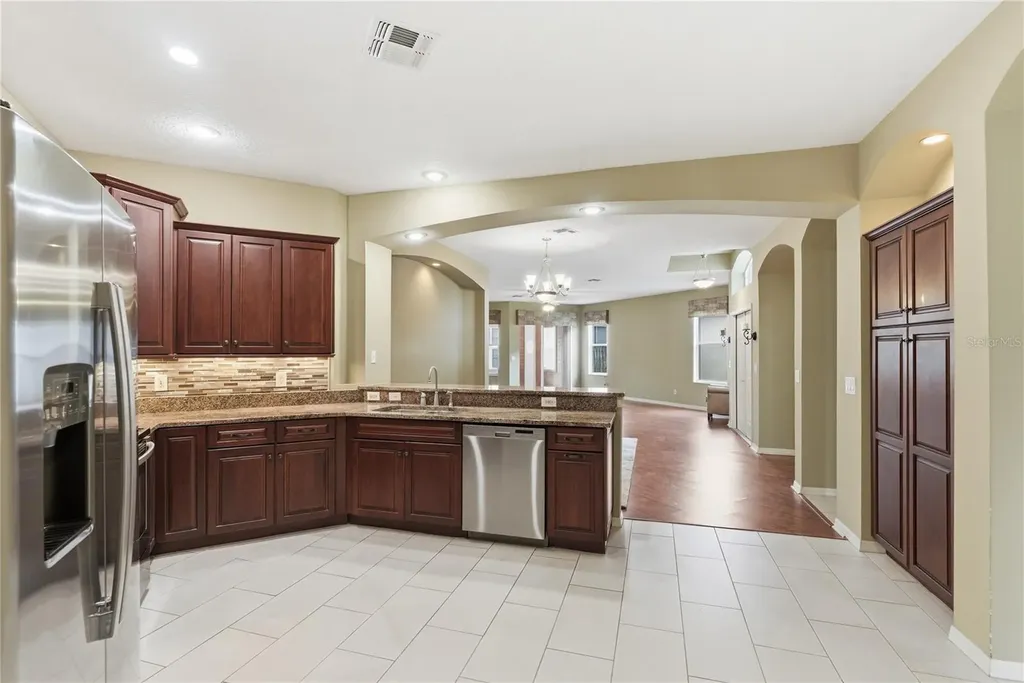30442 Lettingwell Circle Wesley Chapel FL 33543