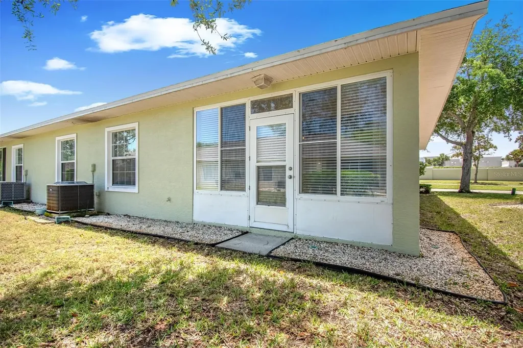33 Summerwind Circle Palm Coast FL 32137