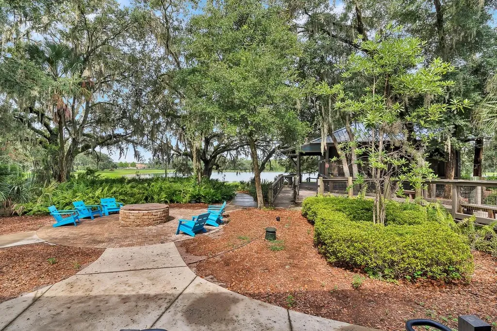 5605 Kingsley Corner Way Lithia FL 33547