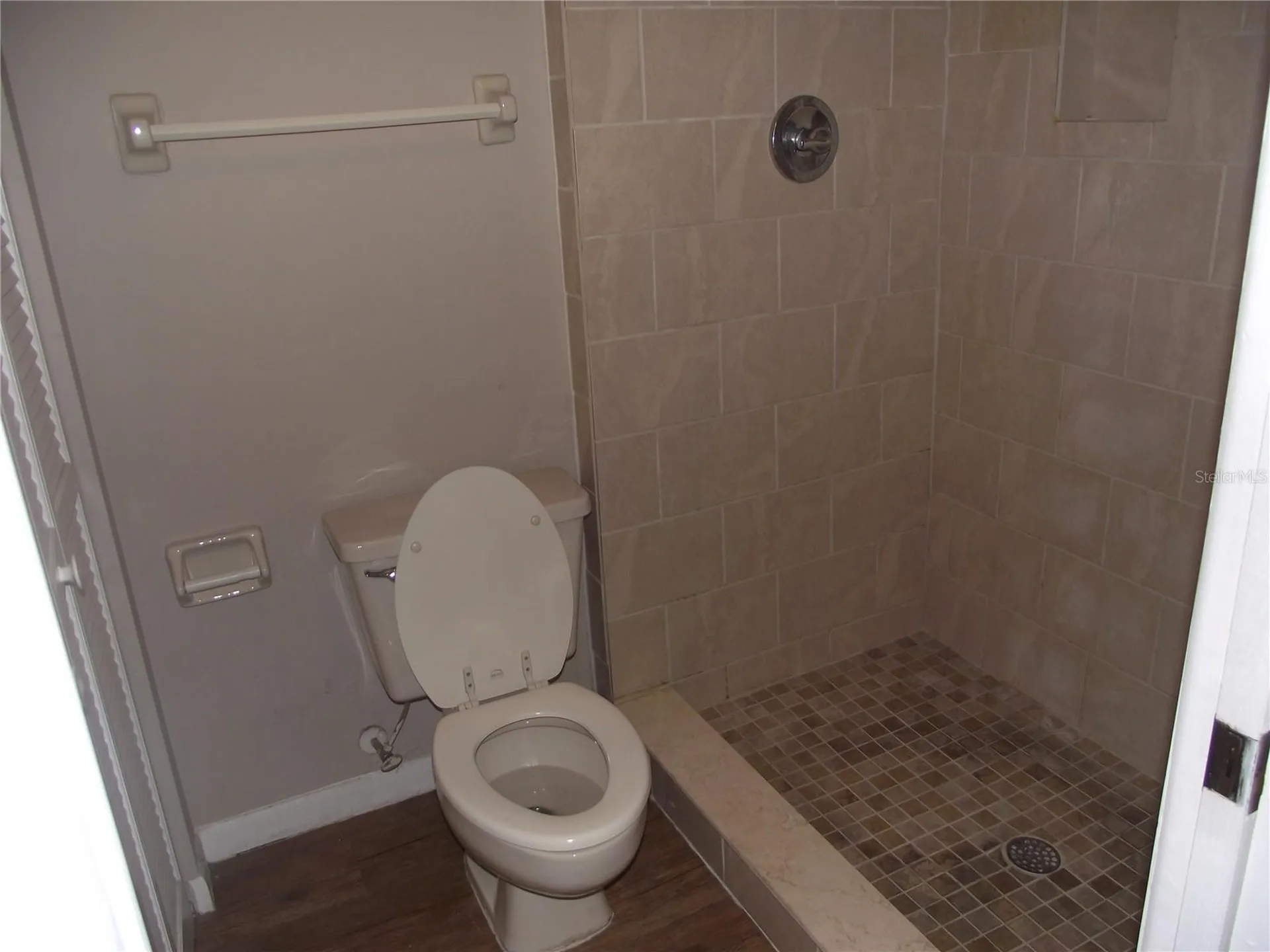 5293 Vineland Road Orlando FL 32811
