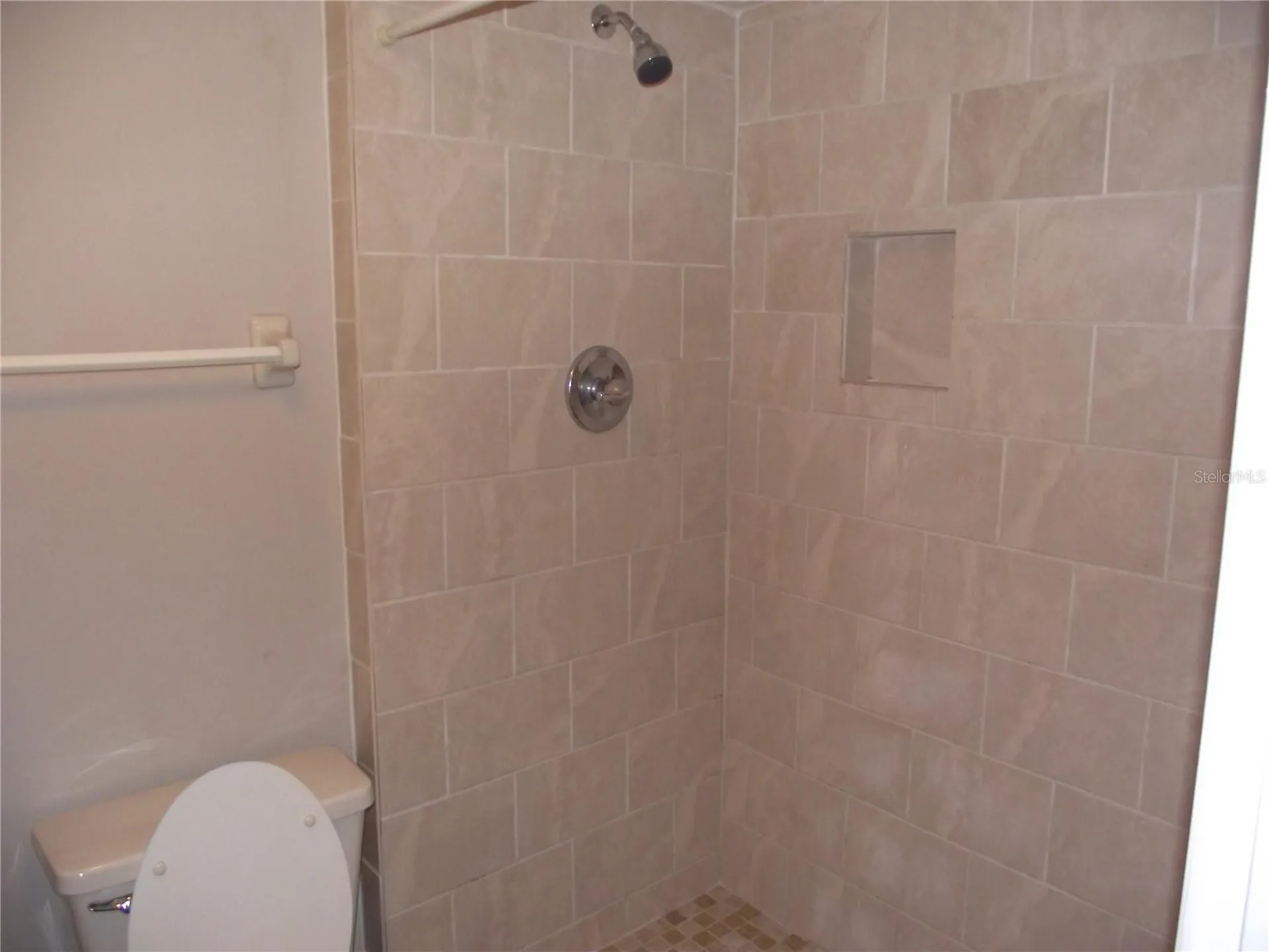 5293 Vineland Road Orlando FL 32811