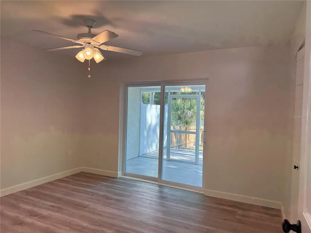 4503 Hale Street Sarasota FL 34233
