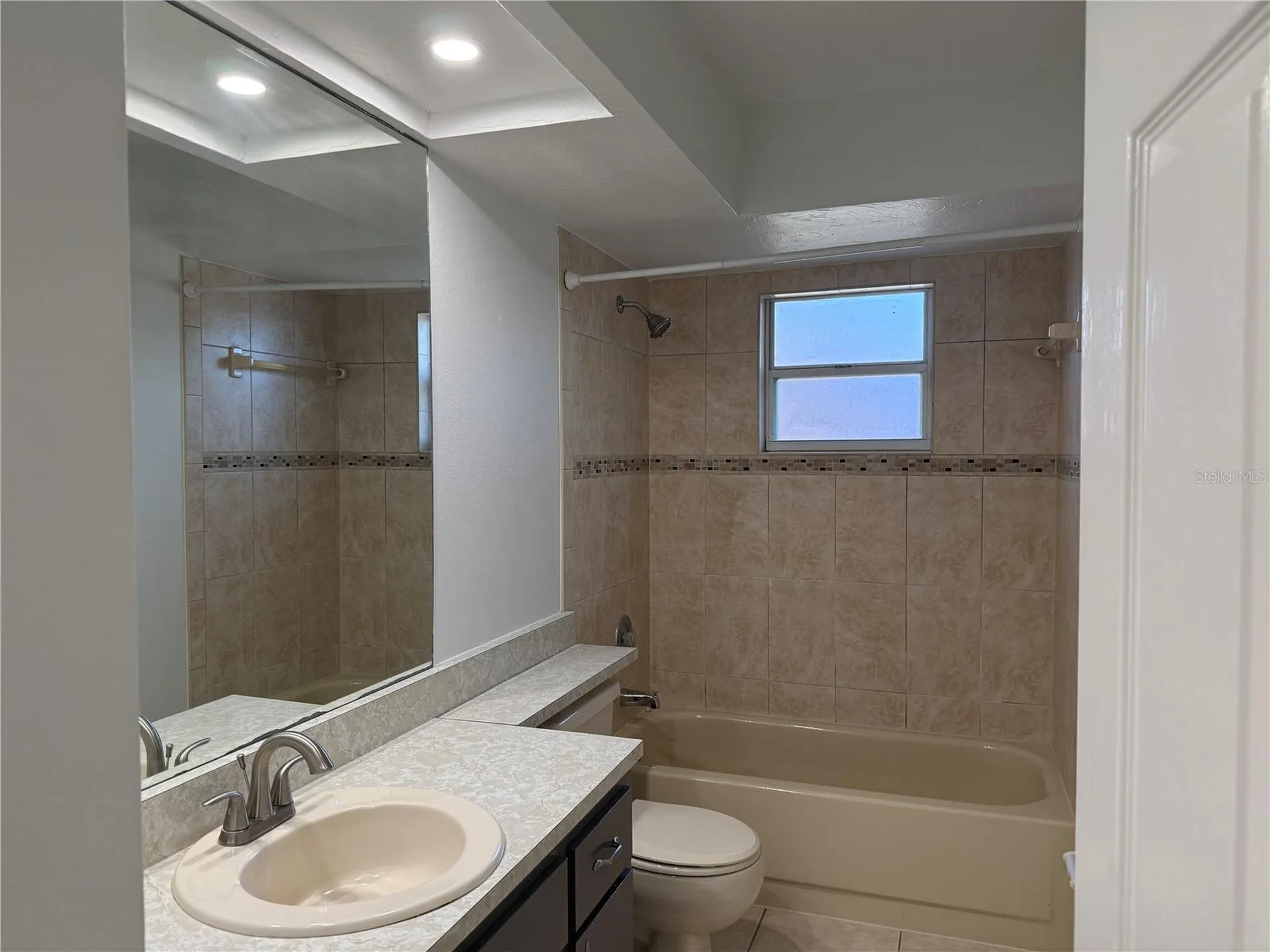 4503 Hale Street Sarasota FL 34233