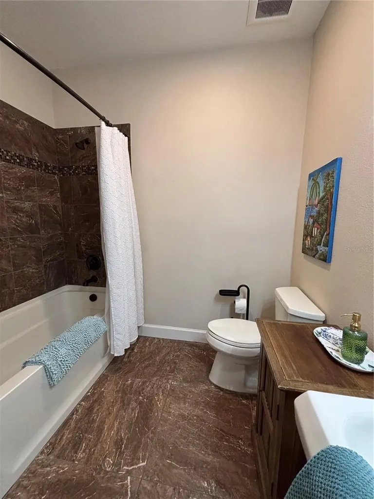 3231 Nautical Place S St Petersburg FL 33714