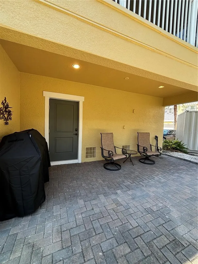 3231 Nautical Place S St Petersburg FL 33714