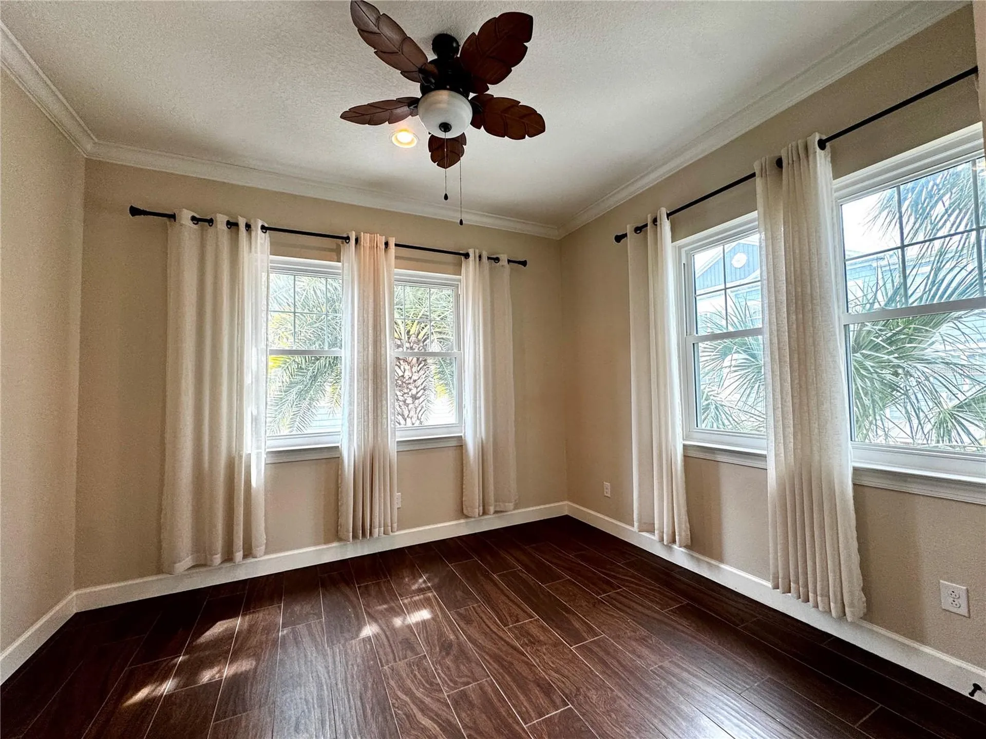 3231 Nautical Place S St Petersburg FL 33714