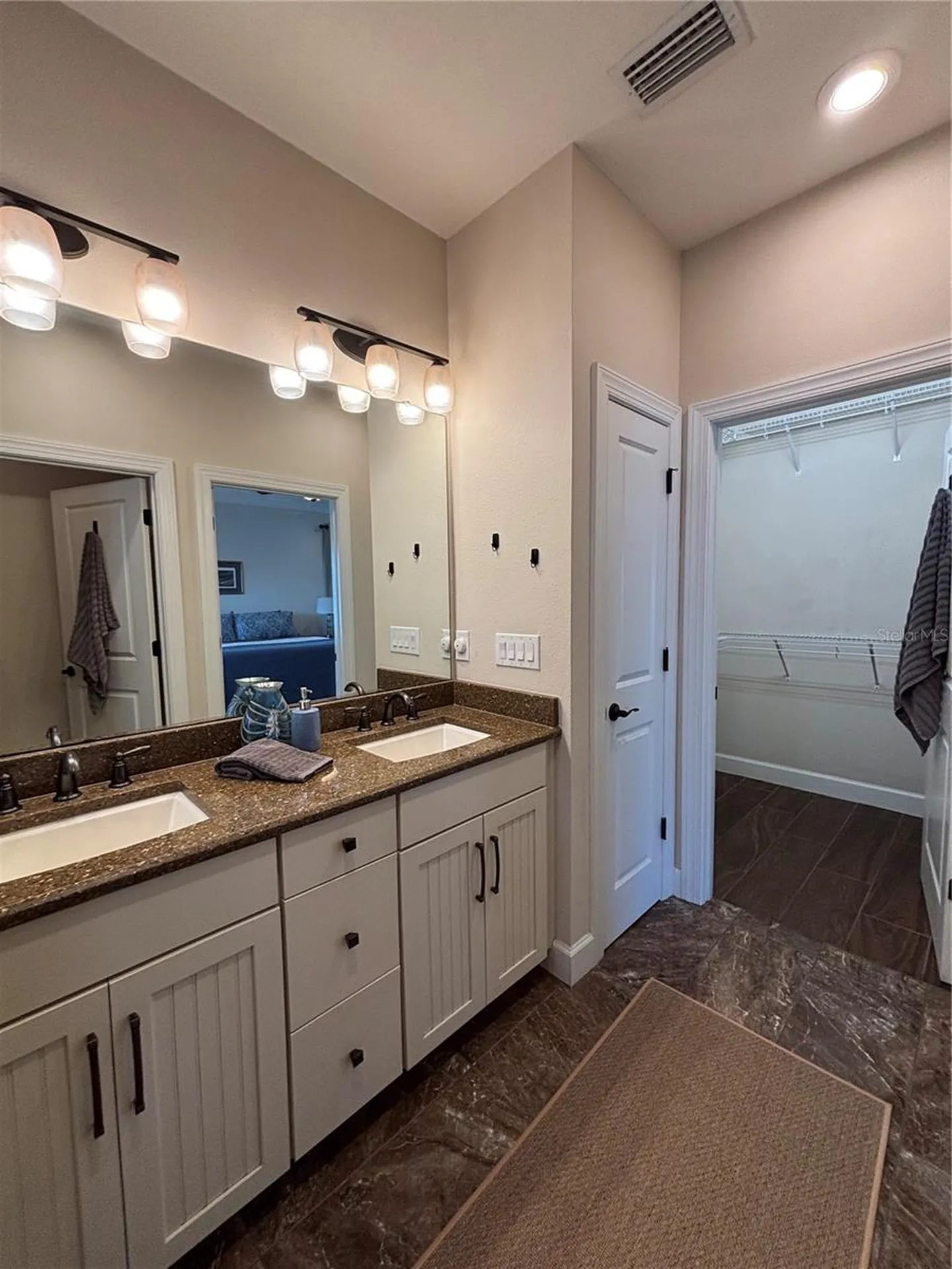 3231 Nautical Place S St Petersburg FL 33714