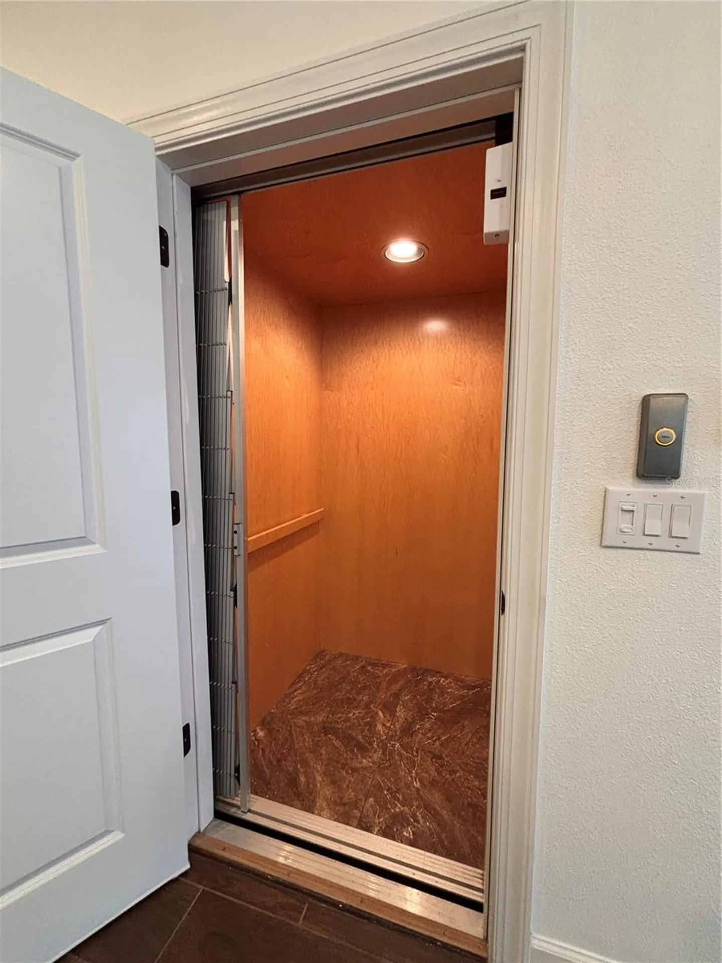 3231 Nautical Place S St Petersburg FL 33714