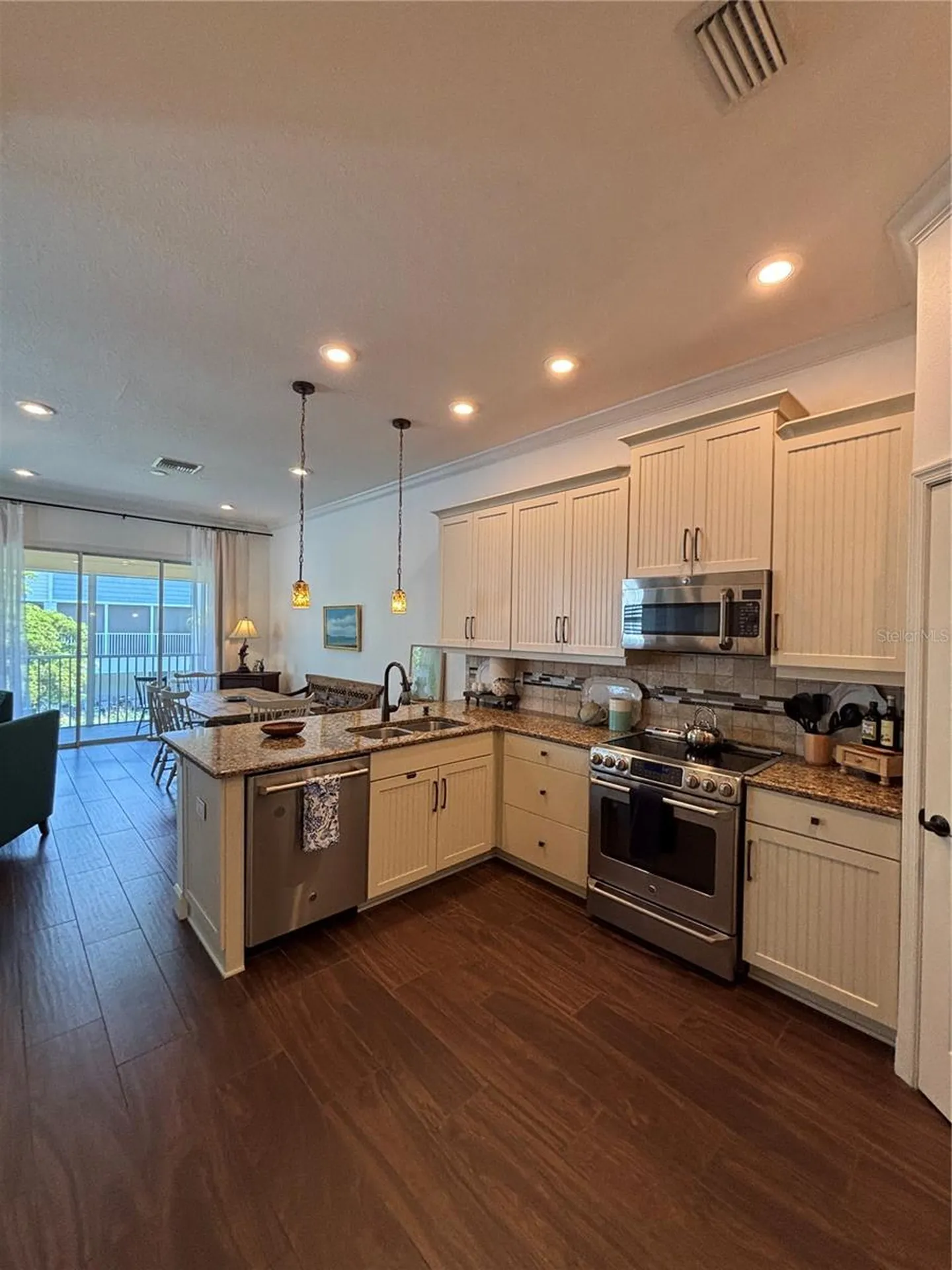 3231 Nautical Place S St Petersburg FL 33714