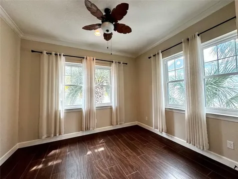 3231 Nautical Place S St Petersburg FL 33714