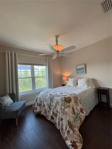3231 Nautical Place S St Petersburg FL 33714